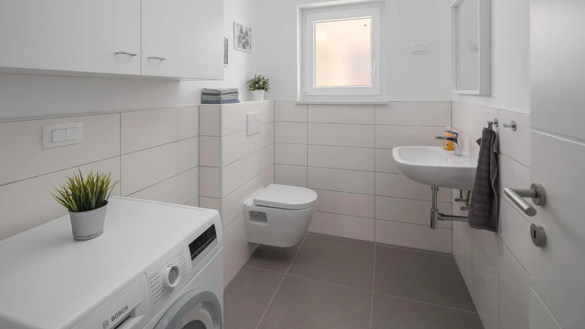 Lovely Home In Krancici With Wifi Vikendica