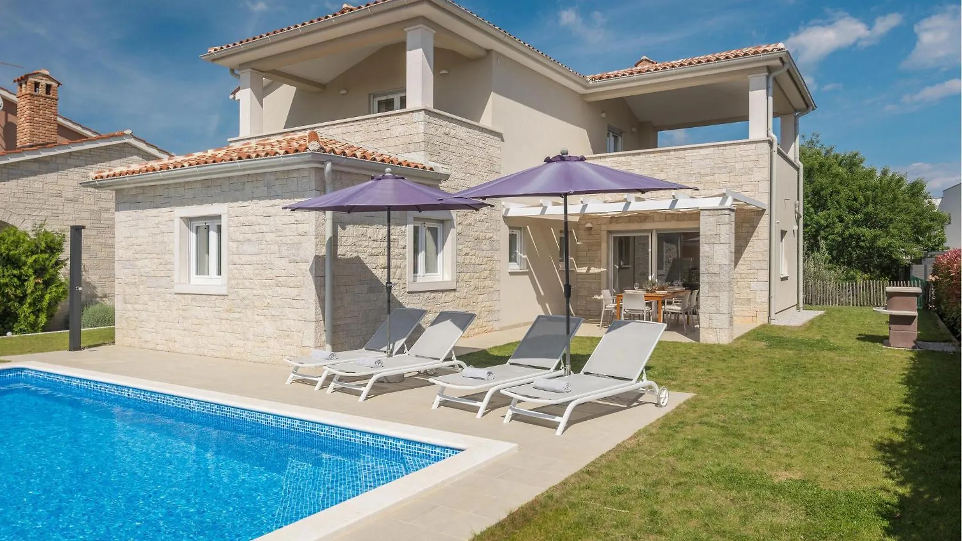 Lovely Home In Krancici With Wifi Vikendica
